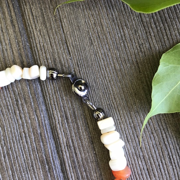 🍋🌿Handmade Blown Glass Rock Necklace🌿🍋 - Picture 6 of 7